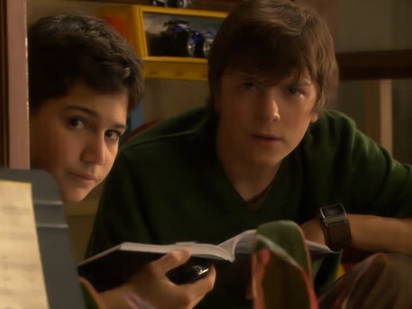 Life with Derek - He Shoots, She Scores