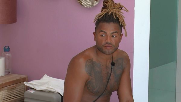 Celebrity Ex on the Beach - Kori Gets The Hump