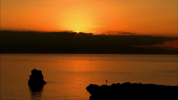 Travel In Style - Sicily and Los Angeles