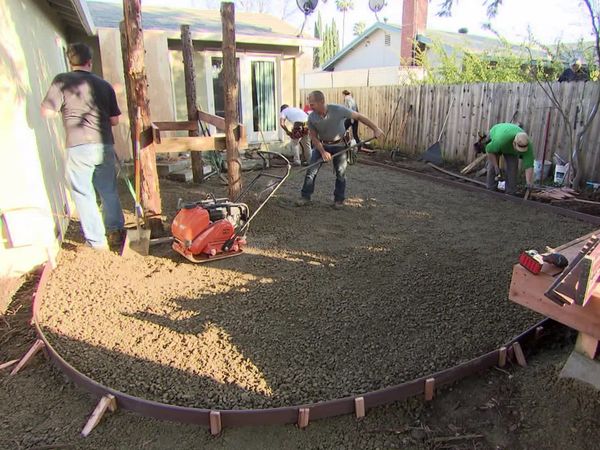 Yard Crashers - Redwood Back Yard
