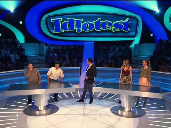 Idiotest - Tall & Pretty vs. Short & Witty
