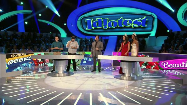 Idiotest - Beauties vs. Geeks