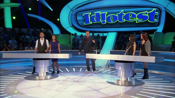 Idiotest - High School Sweethearts vs. Sisters