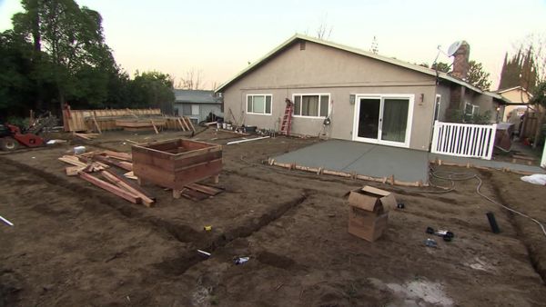 Yard Crashers - Modern Concrete Back Yard