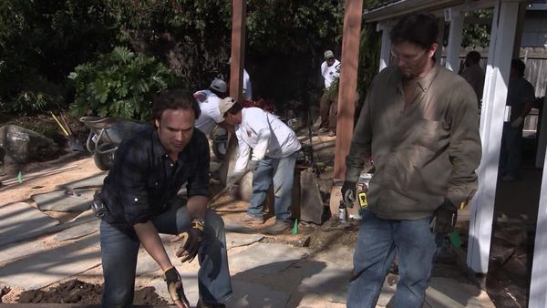 Yard Crashers - Backyard Secret Garden