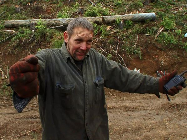 Ax Men - Manhunt