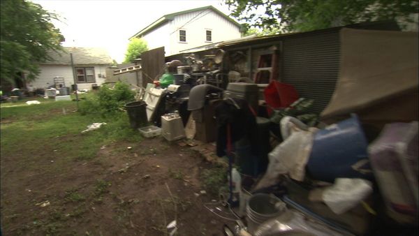 Hoarders - Adella / Teri