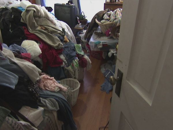 Hoarders - Dawn/Linda