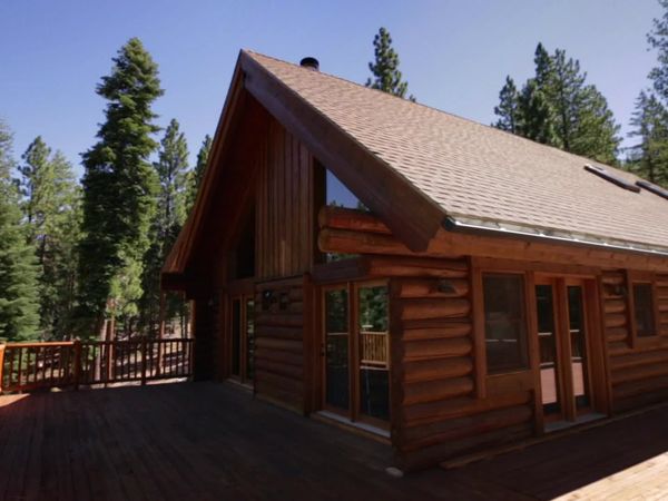 Log Cabin Living - Lake Tahoe Log Cabin Adventure