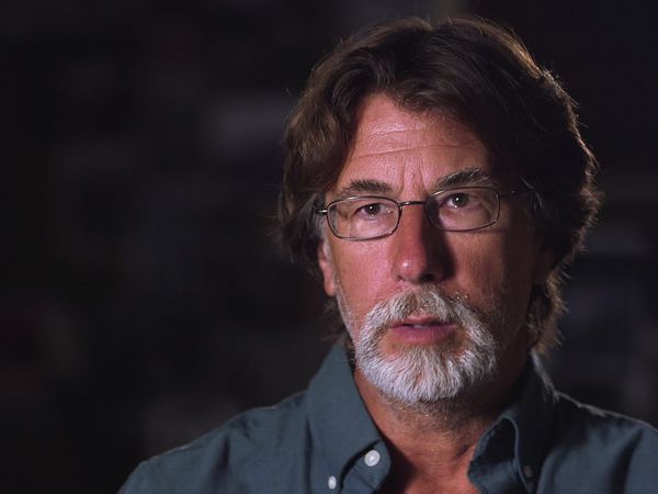 The Curse of Oak Island - A Dangerous Dive