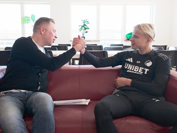 Kvart i Bold: Indersiden - Oscar Højlund: “Jeg havde ikke været her uden mine brødre”