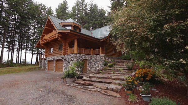 Log Cabin Living - Cascade Range Cabin Hunt