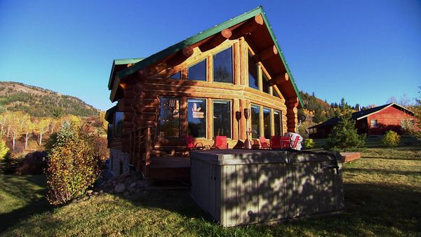 Log Cabin Living - Colorado Family Seeks Log Cabin Getaway For Outdoor Adventure