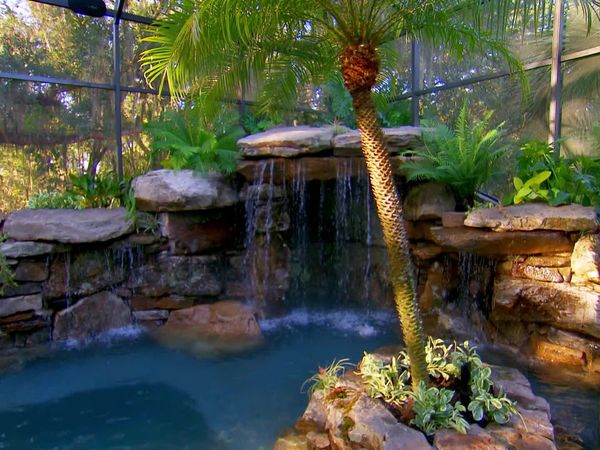 Insane Pools: Off the Deep End - Growing Pains
