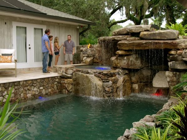 Insane Pools: Off the Deep End - Welcome to the Jungle