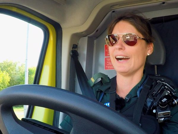 Inside the Ambulance - Inside the Ambulance 806
