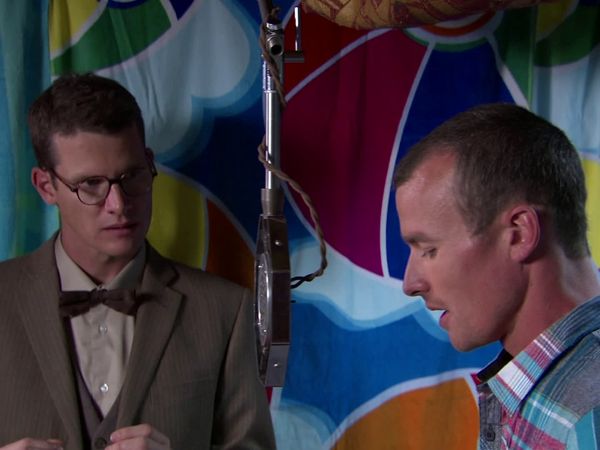 Tosh.0 - September 27, 2011 - Bumbling Surfer