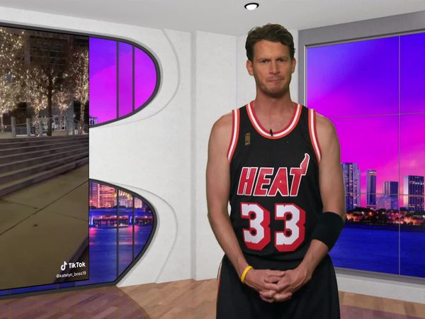 Tosh.0 - October 13, 2020 - Bodybuilder vs.