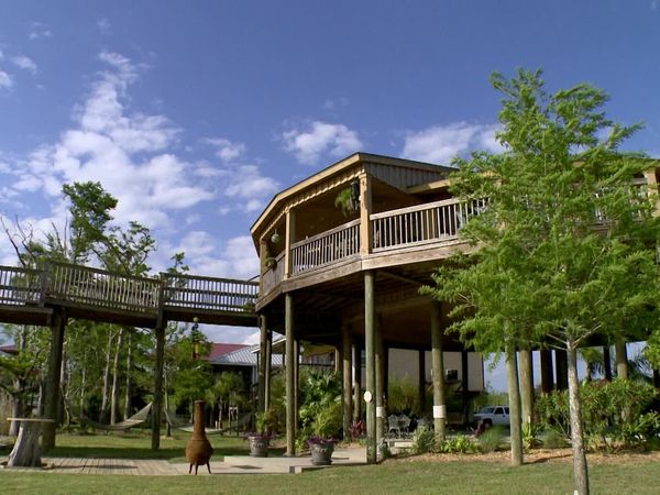 Buying the Bayou - Hurricane Homes