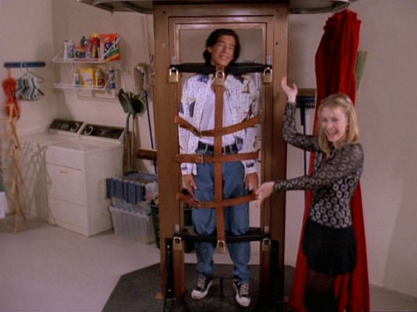 Sabrina The Teenage Witch - Joël, le magicien
