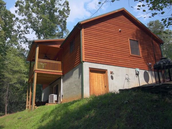 Log Cabin Living - Lake Lure Dream Log Cabin