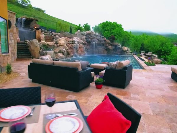 Insane Pools: Off the Deep End - Top of the Mountain