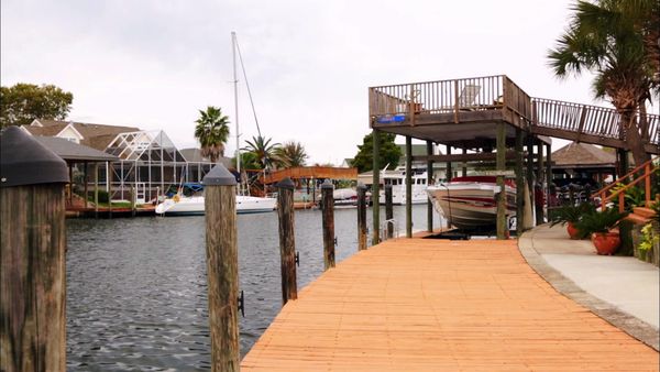 Lakefront Bargain Hunt - Livin' in Luxury in Slidell, LA on Lake Pontchartrain