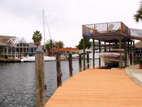Lakefront Bargain Hunt - Livin' in Luxury in Slidell, LA on Lake Pontchartrain
