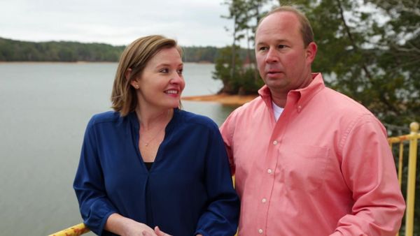 Lakefront Bargain Hunt - Home Sweet Home Lake Martin, Alabama