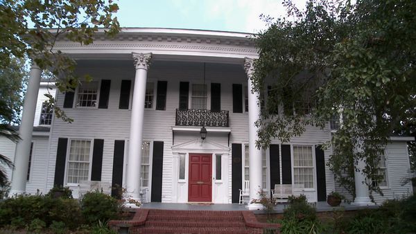 Buying the Bayou - Million Dollar Manor