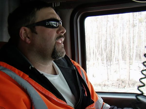 Ice Road Truckers - The Convoy