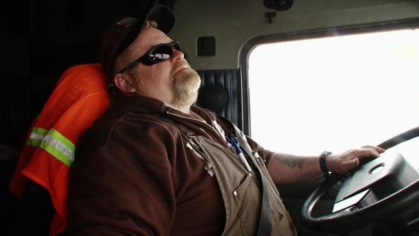 Ice Road Truckers - Turn and Burn