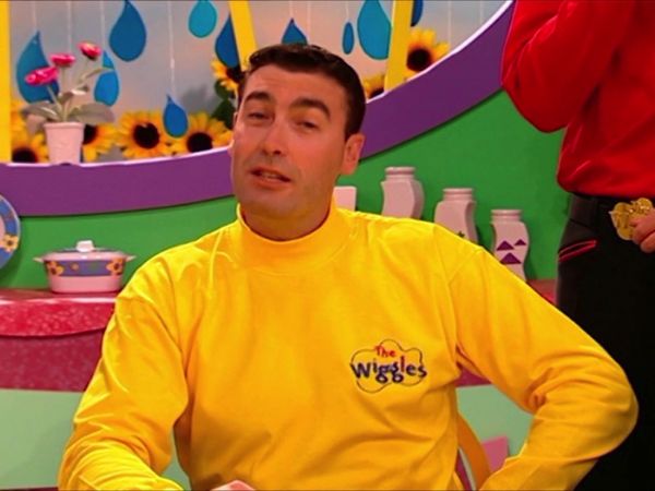 The Wiggles Show - Kangaroo Dance