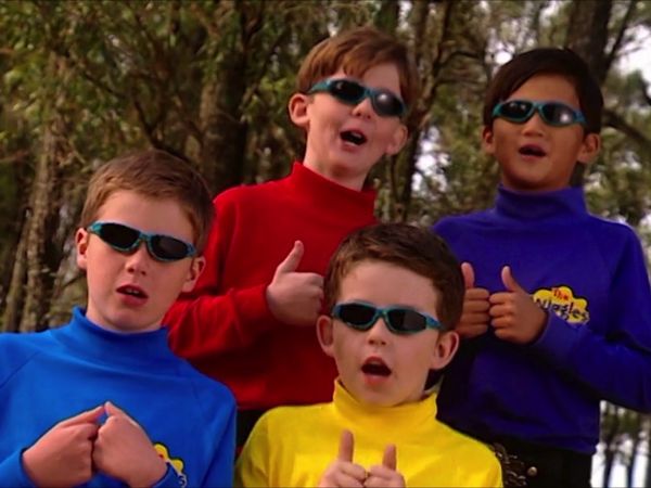 The Wiggles Show - Paint a Portrait