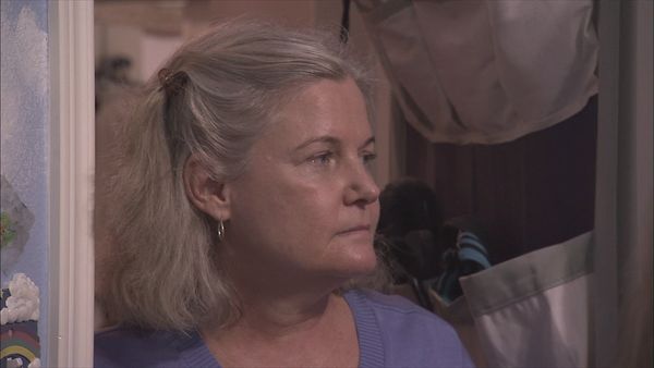 Hoarders - Janet and Christina