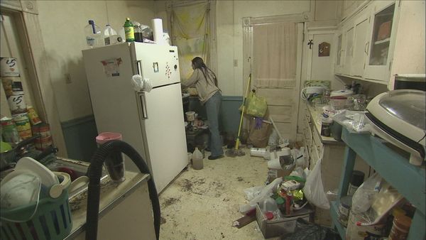 Hoarders - Mary/Annie