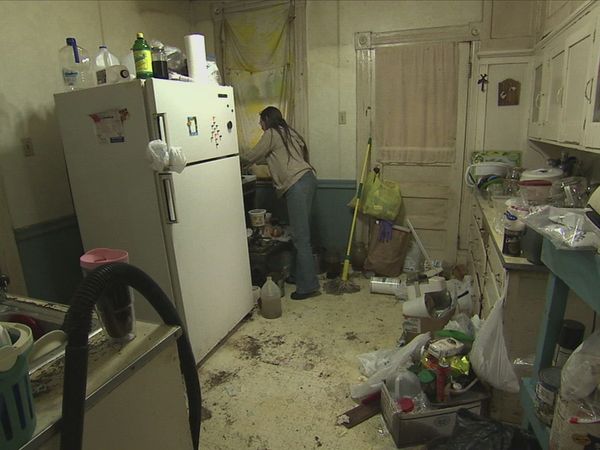 Hoarders - Mary/Annie