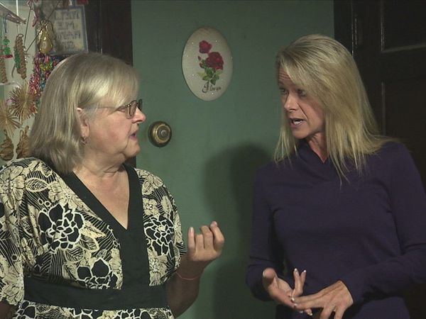 Hoarders - Joanne/Kristy