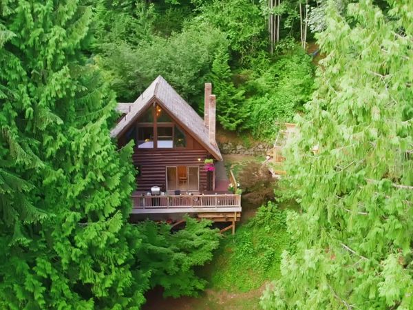 Log Cabin Living - Washington Log Home Hunt