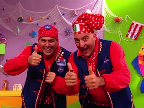 The Wiggles Show - Playing a Trick on the Captain