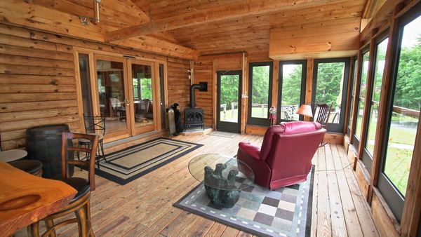 Log Cabin Living - New Hampshire Log Cabin Hunt