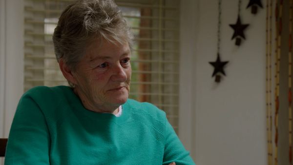 Long Lost Family (UK) - Long Lost Family: Episode 2
