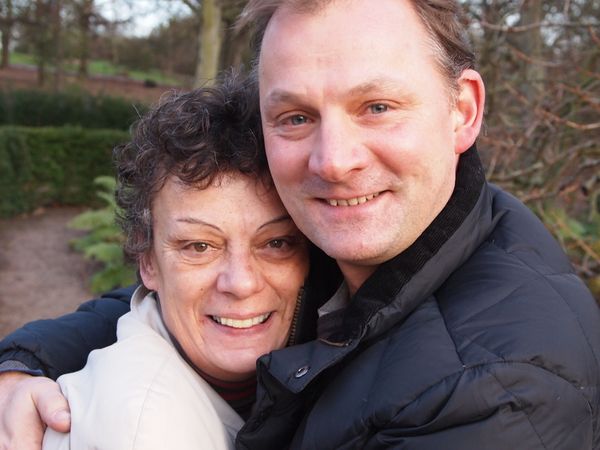 Long Lost Family (UK) - Long Lost Family: Episode 1