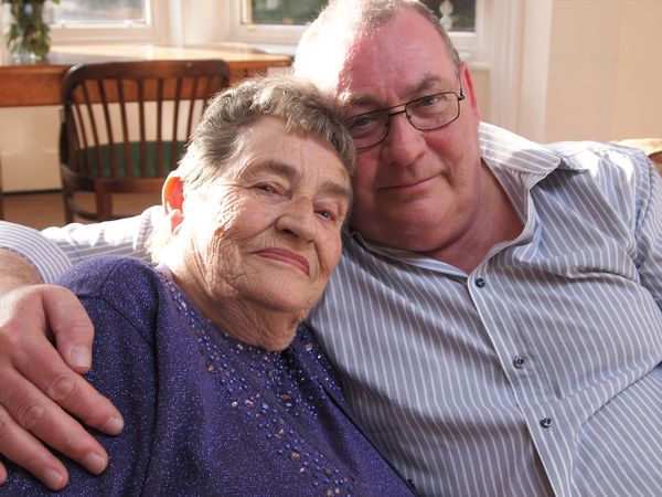 Long Lost Family (UK) - Long Lost Family: Episode 3