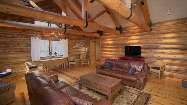 Log Cabin Living - Cabin Hunt in Mammoth Lakes, California