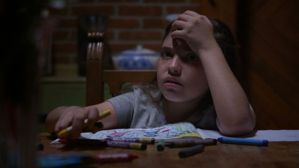 Lo Que La Gente Cuenta - La niña de la pelota