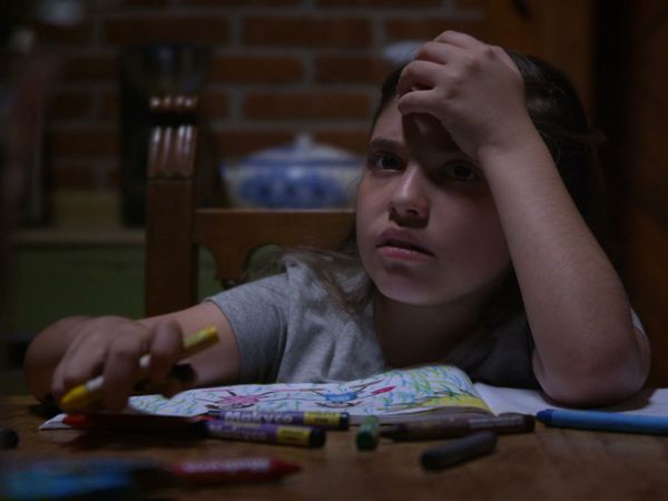 Lo Que La Gente Cuenta - La niña de la pelota