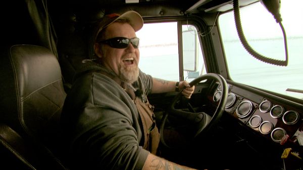 Ice Road Truckers - The World Crumbles