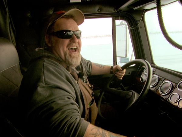Ice Road Truckers - The World Crumbles
