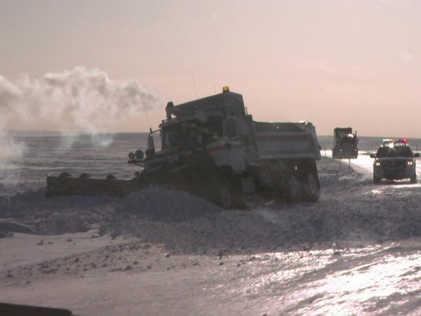 Ice Road Truckers - New King of the Dalton (2010)